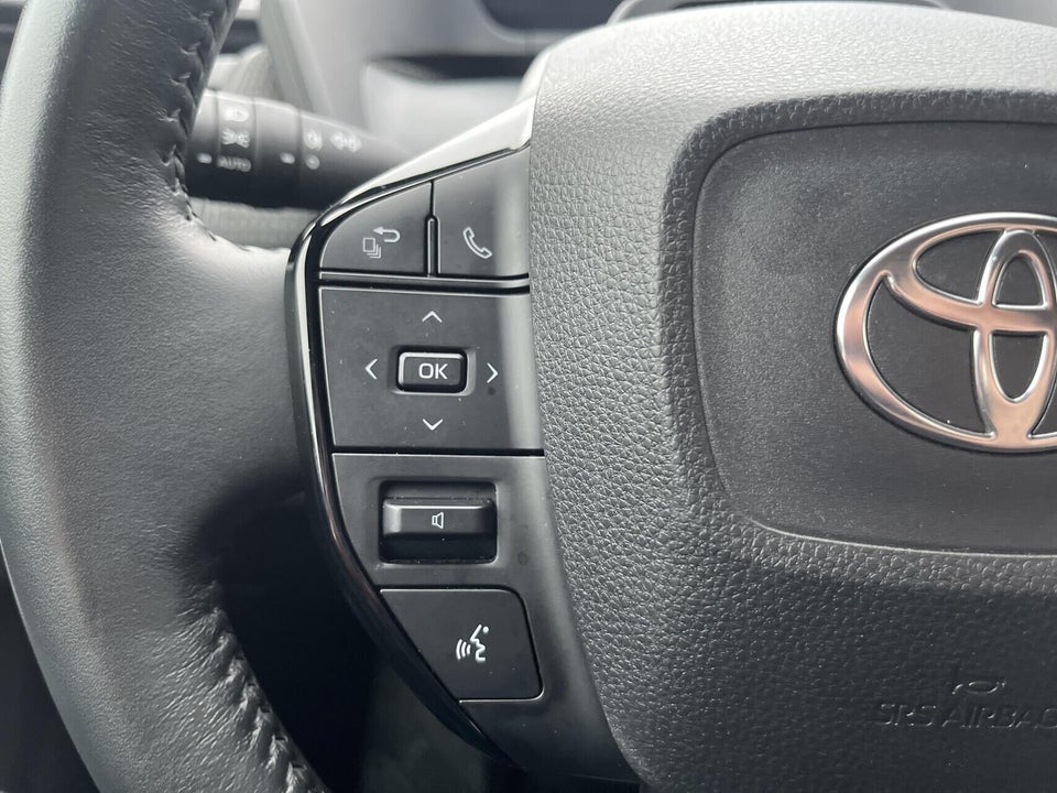 Toyota bZ4X Active 5d