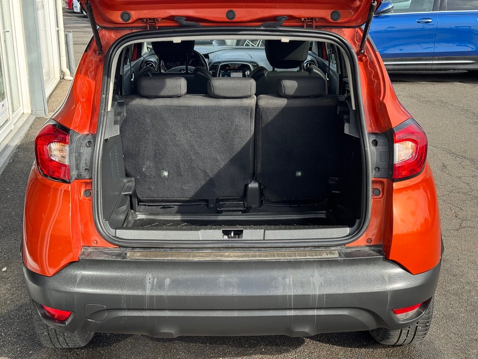 Renault Captur 0,9 TCe 90 Expression 5d