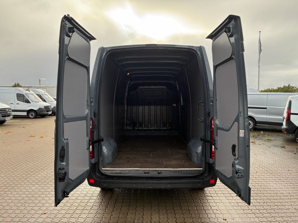 Renault Master IV T35 2,3 dCi 180 L3H2 Kassevogn