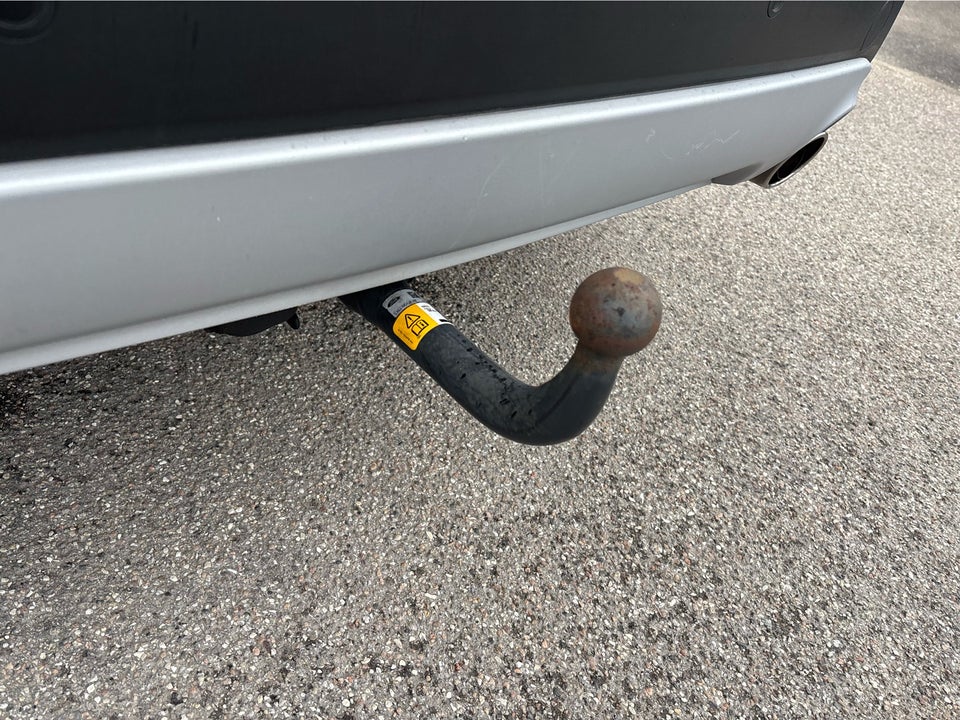 Ford Kuga 2,5 HEV Titanium X CVT 5d