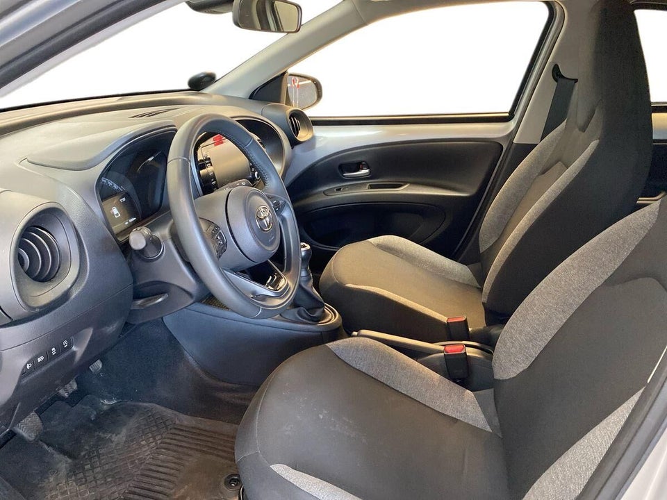 Toyota Aygo X 1,0 Active 5d