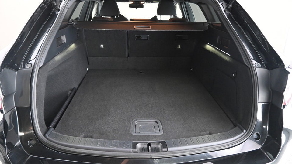 Toyota Corolla 2,0 Hybrid Active Touring Sports MDS 5d