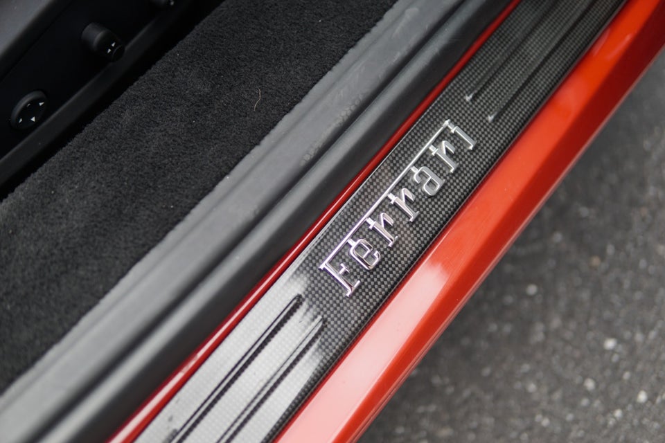 Ferrari 488 Spider 3,9 DCT 2d