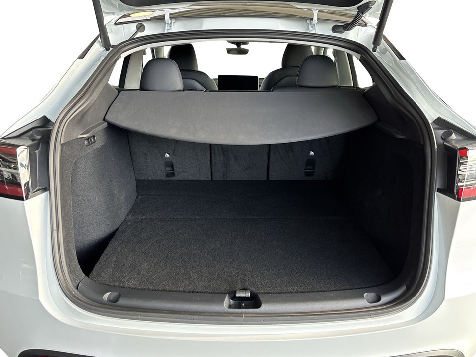 Tesla Model Y Long Range RWD 5d