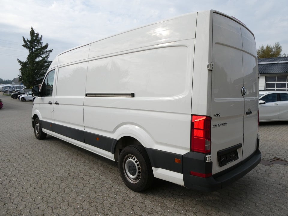 VW Crafter 35 2,0 TDi 177 Kassevogn L4H3