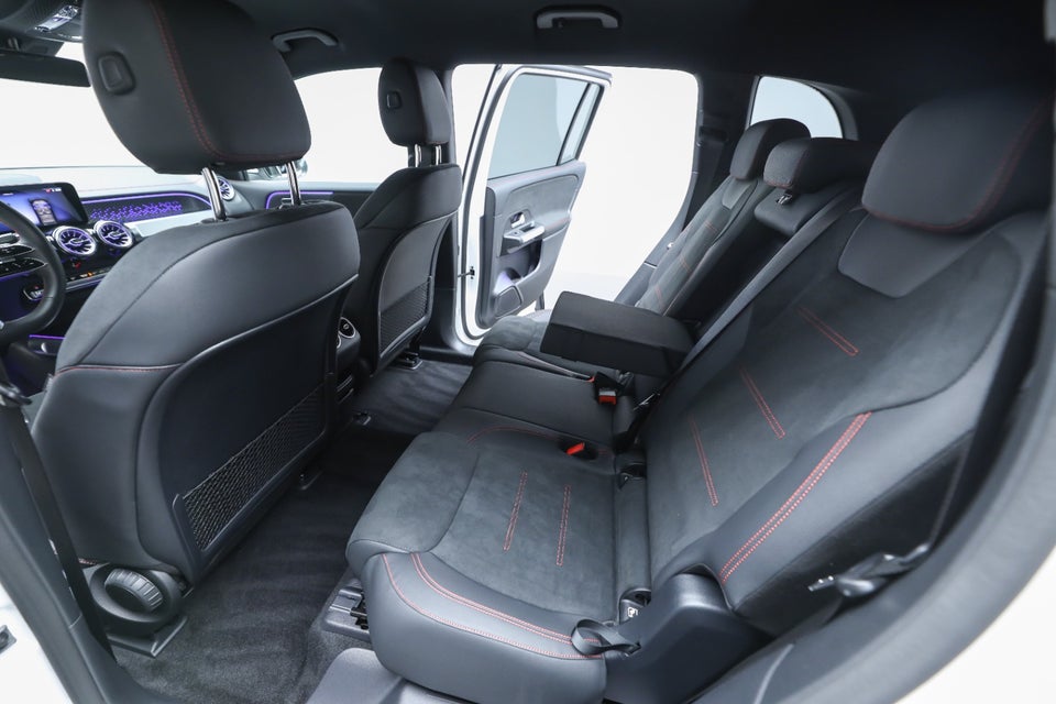 Mercedes EQB250+ AMG Advance 5d