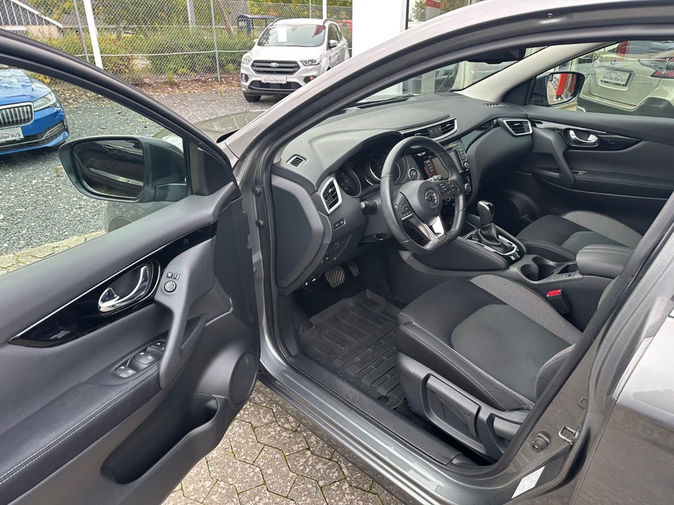 Nissan Qashqai 1,3 Dig-T 160 N-Connecta DCT 5d