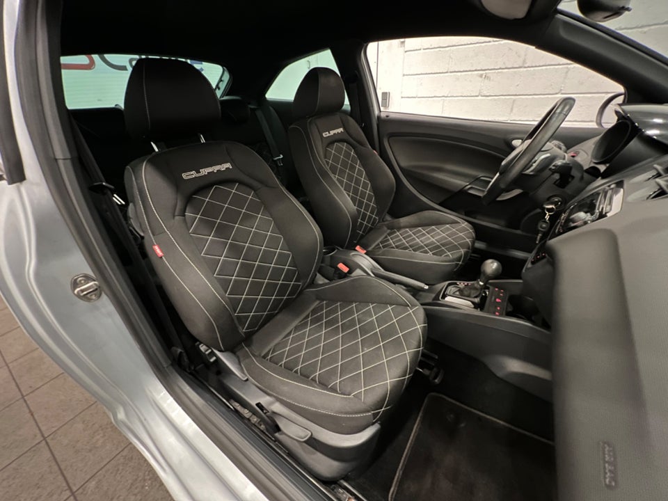 Seat Ibiza 1,4 TSi Cupra SC DSG 3d