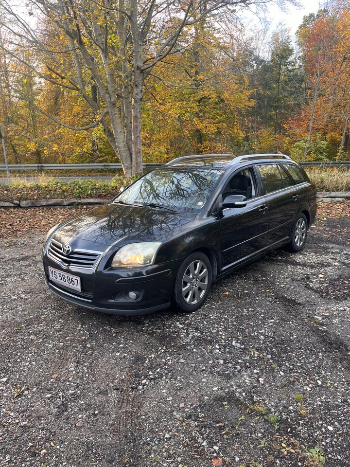 Toyota Avensis 1,8 VVT-i Sol stc. 5d