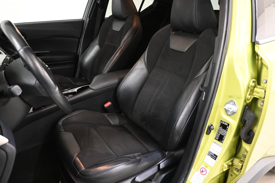 Toyota C-HR 1,8 Hybrid C-LOUD CVT 5d