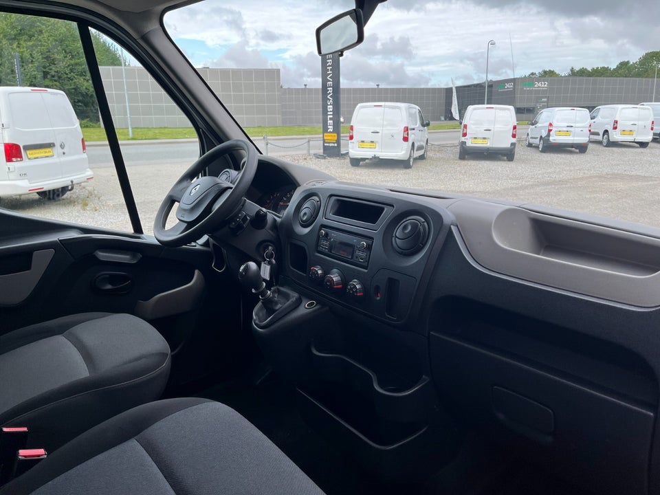 Renault Master III T35 2,3 dCi 125 L3 Db.Kab 4d