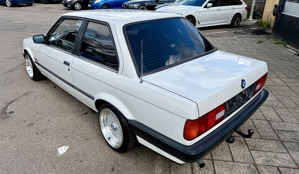 BMW 316i 1,6 Coupé 2d
