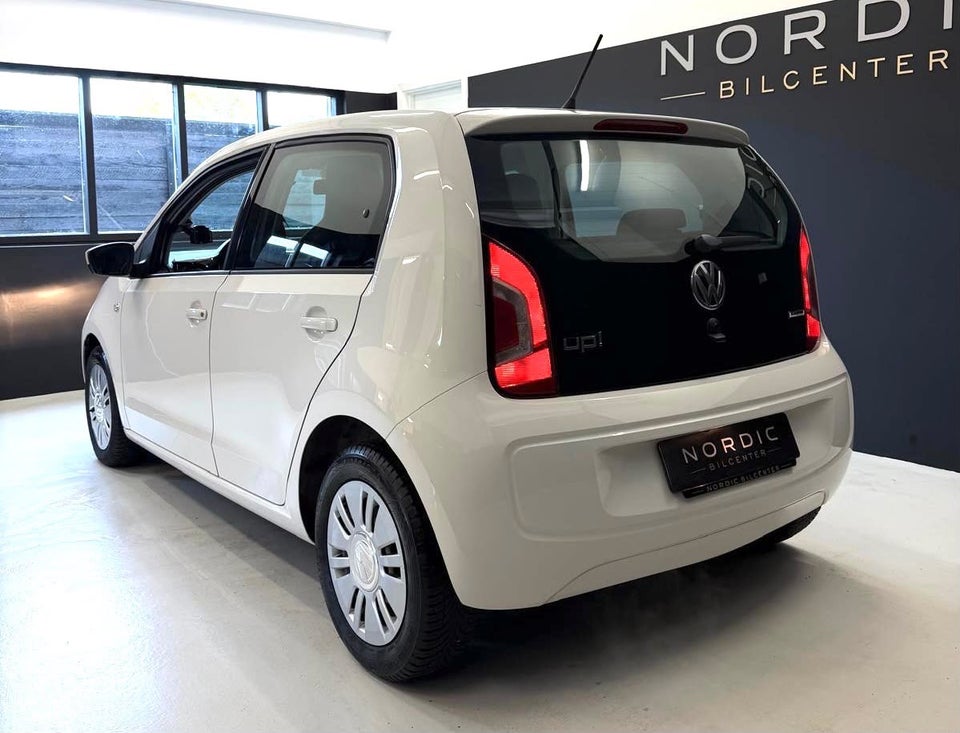 VW Up! 1,0 75 Move Up! ASG BMT 5d