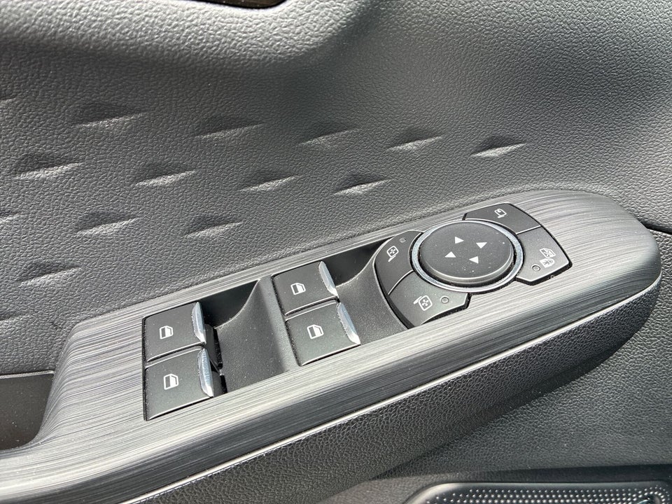 Ford Kuga 2,5 PHEV Vignale CVT 5d