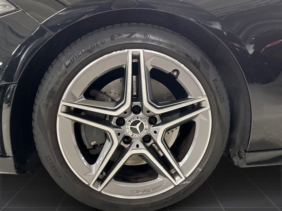Mercedes A220 2,0 AMG Line aut. 4Matic 4d