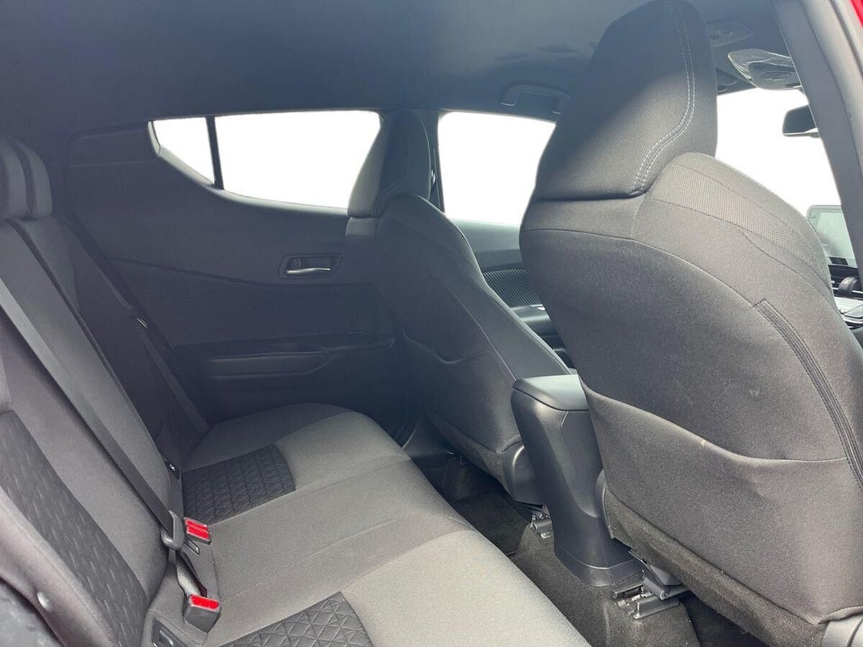 Toyota C-HR 2,0 Hybrid C-LUB Premium CVT 5d