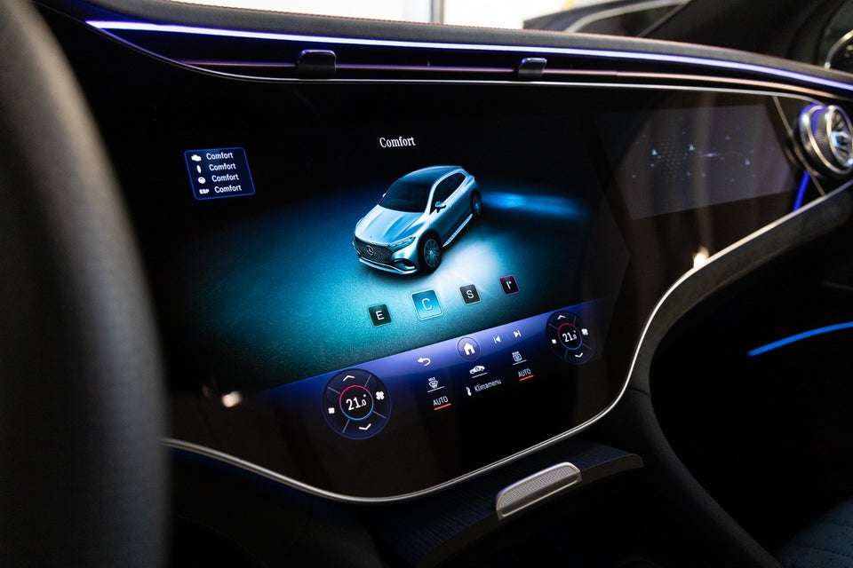 Mercedes EQS450+ SUV AMG Line 7prs 5d