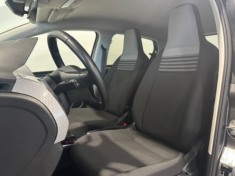 VW e-Up! Style Plus 5d