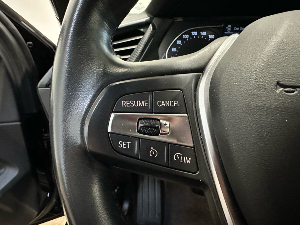 BMW 118i 1,5 Sport Line aut. 5d