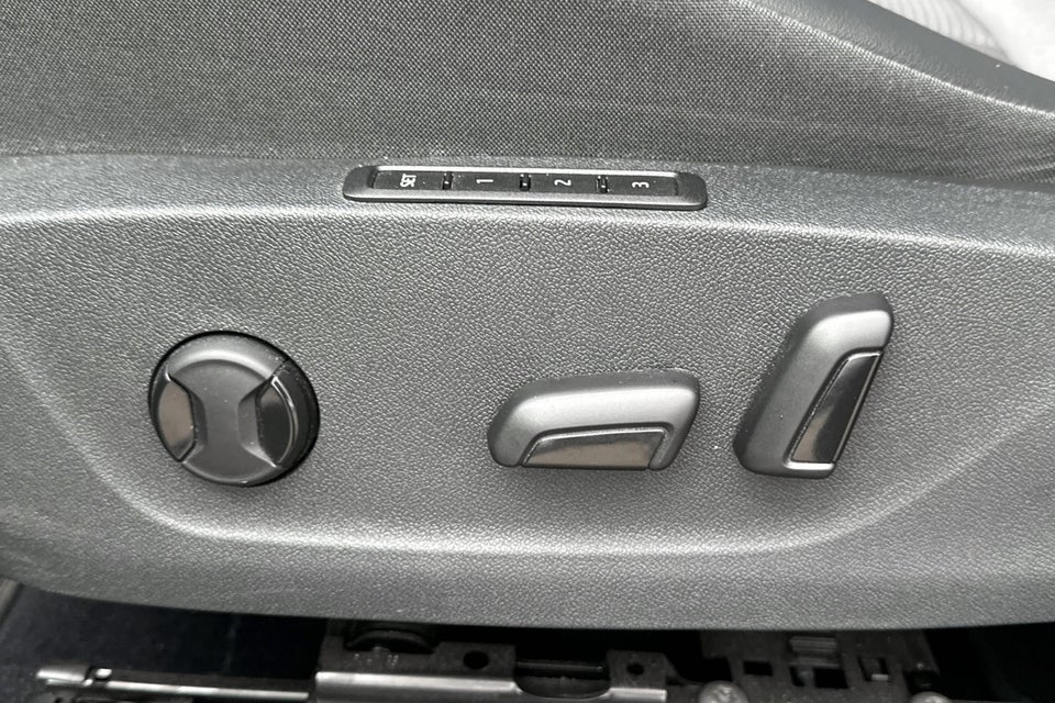 Skoda Enyaq 80 iV Premium 5d