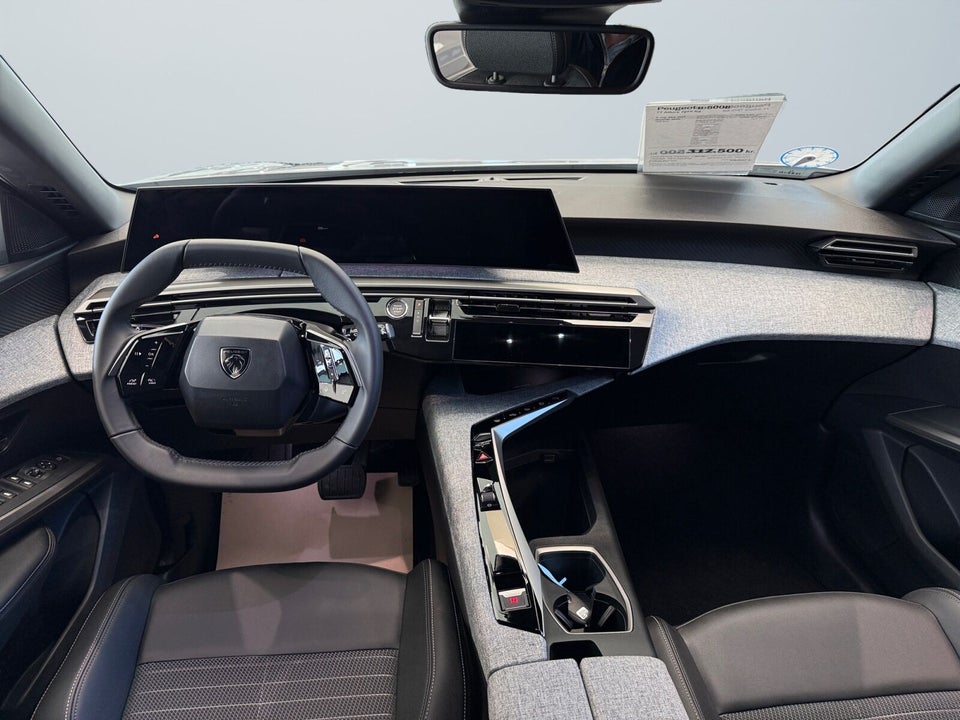 Peugeot e-5008 77 Allure 7prs 5d