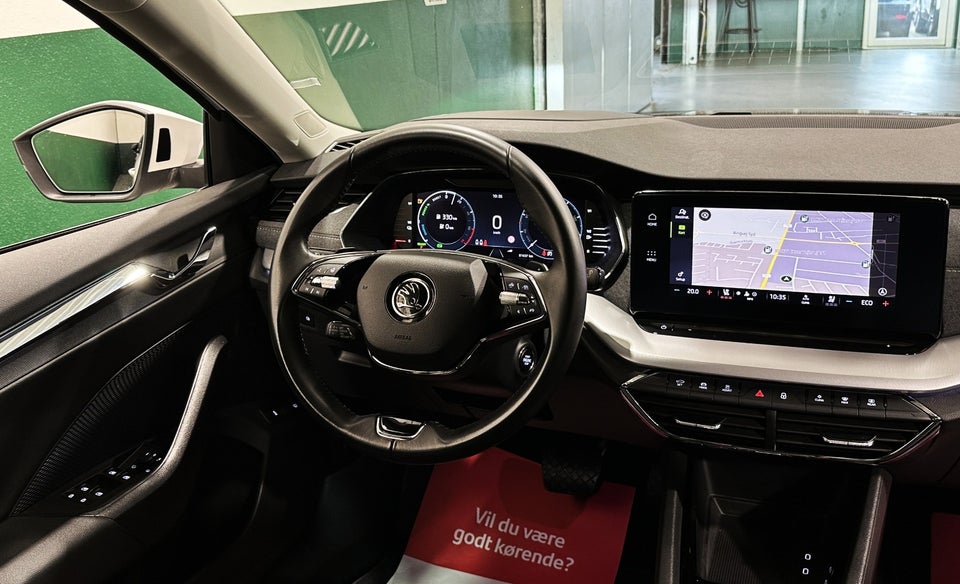 Skoda Octavia 1,4 TSi iV Plus Combi DSG 5d