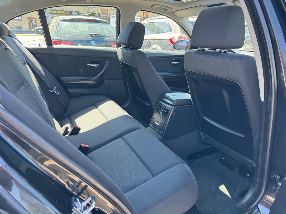 BMW 320i 2,0 Steptr. 4d