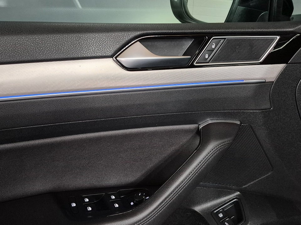 VW Passat 1,4 GTE DSG 4d