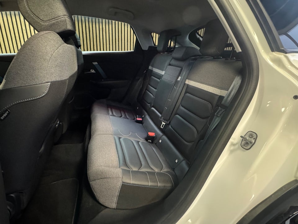 Citroën ë-C4 50 Shine 5d