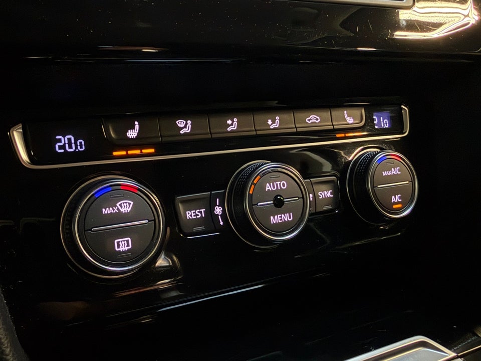 VW Passat 2,0 TDi 190 Highline Variant DSG 5d