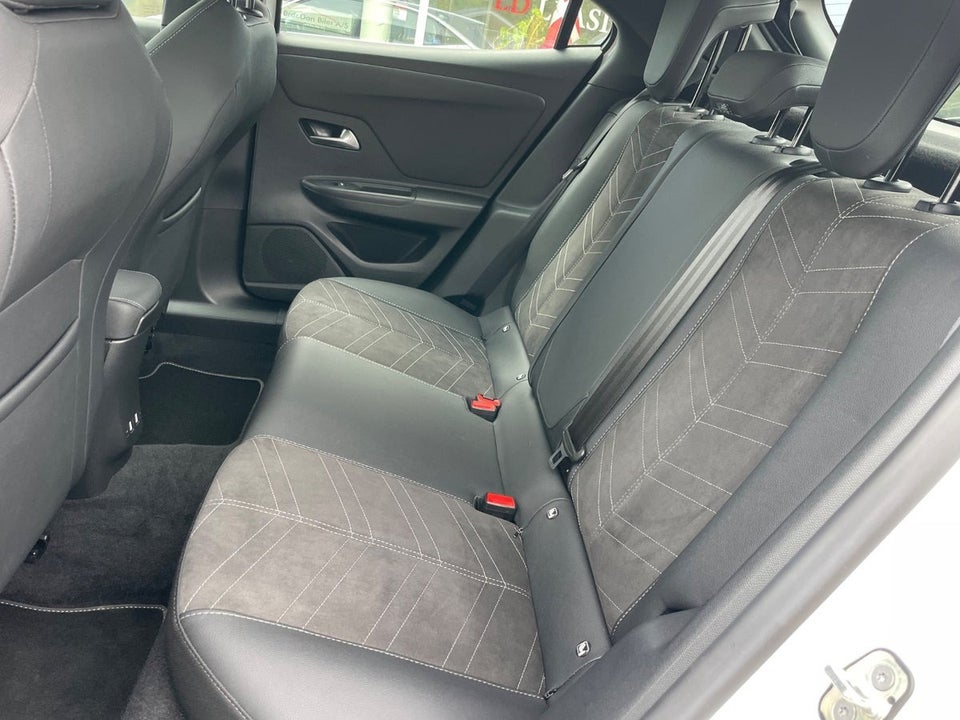 Opel Mokka-e 50 Elegance 5d