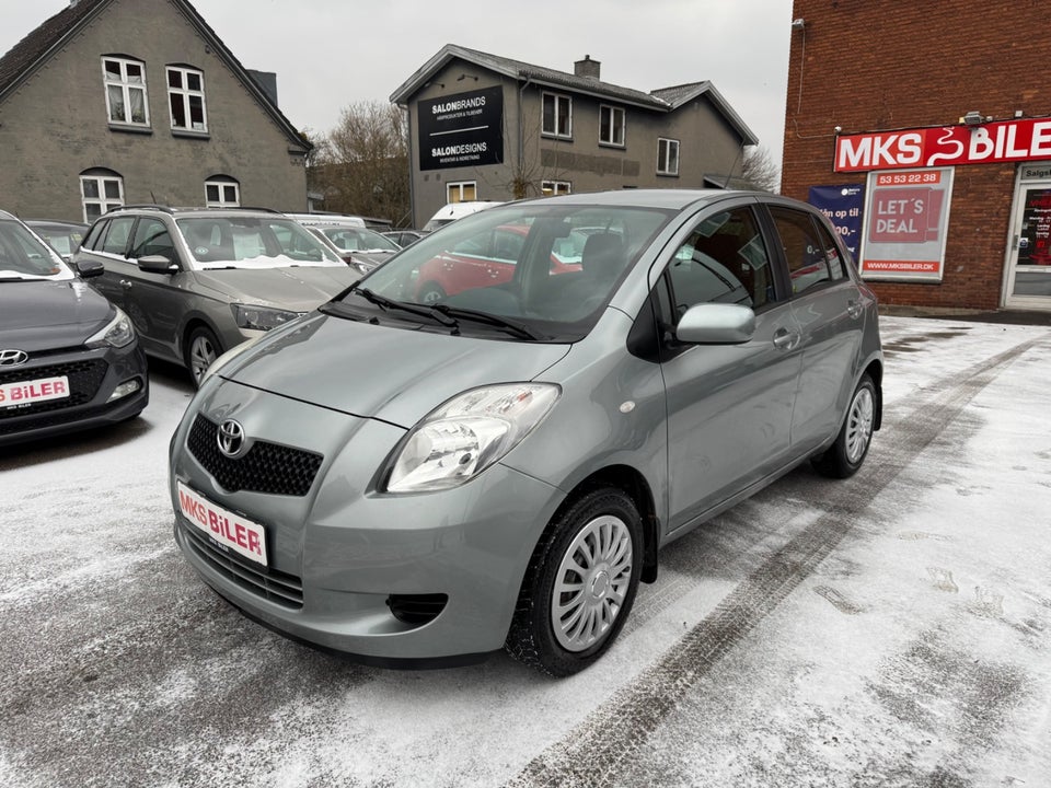 Toyota Yaris 1,0 Luna 5d