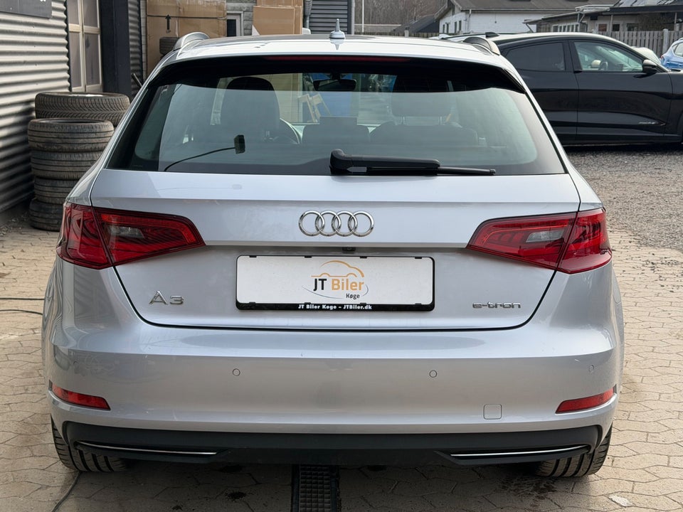Audi A3 1,4 e-tron Ambition Sportback S-tr. 5d
