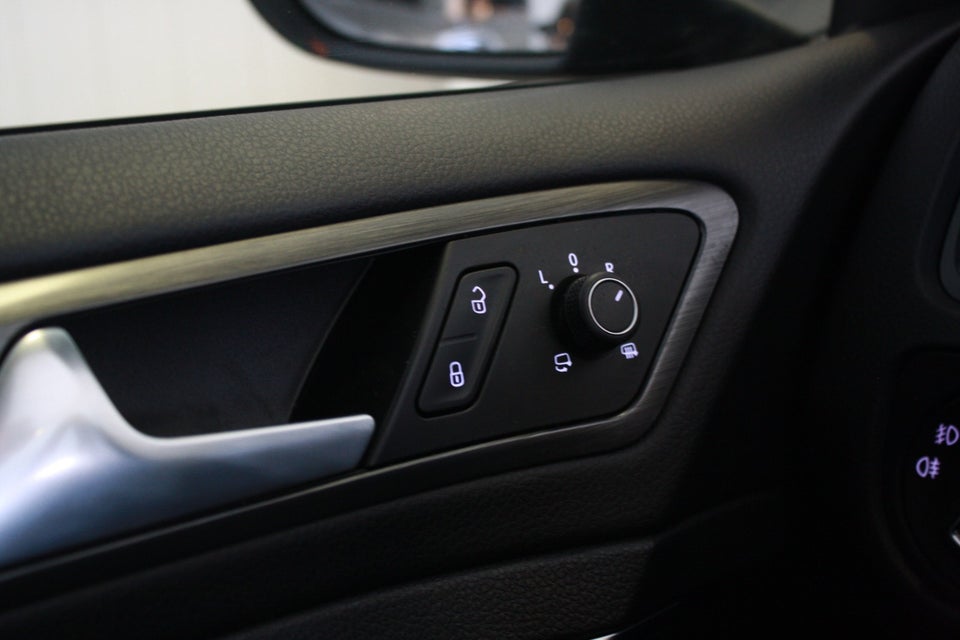 VW Golf VII 1,5 TSi 130 Comfortline DSG 5d