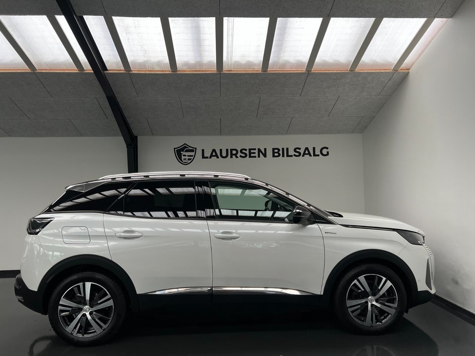 Peugeot 3008 1,6 Hybrid Allure Pack Limited EAT8 5d