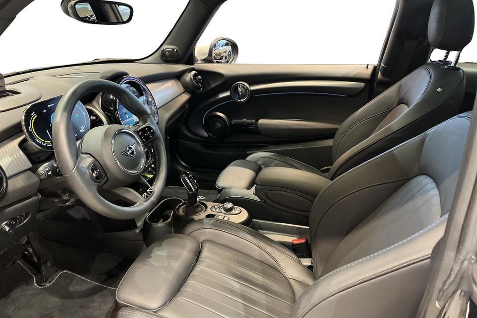 MINI Cooper SE Yours Trim 3d