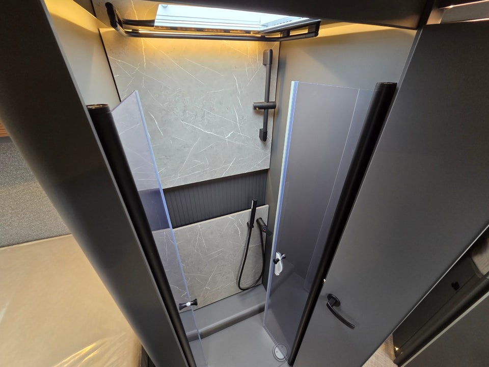 Hymer B-MC I680 2,0 CDi 170 aut.