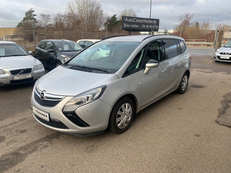 Opel Zafira Tourer 1,4 T 140 Enjoy eco 7prs 5d