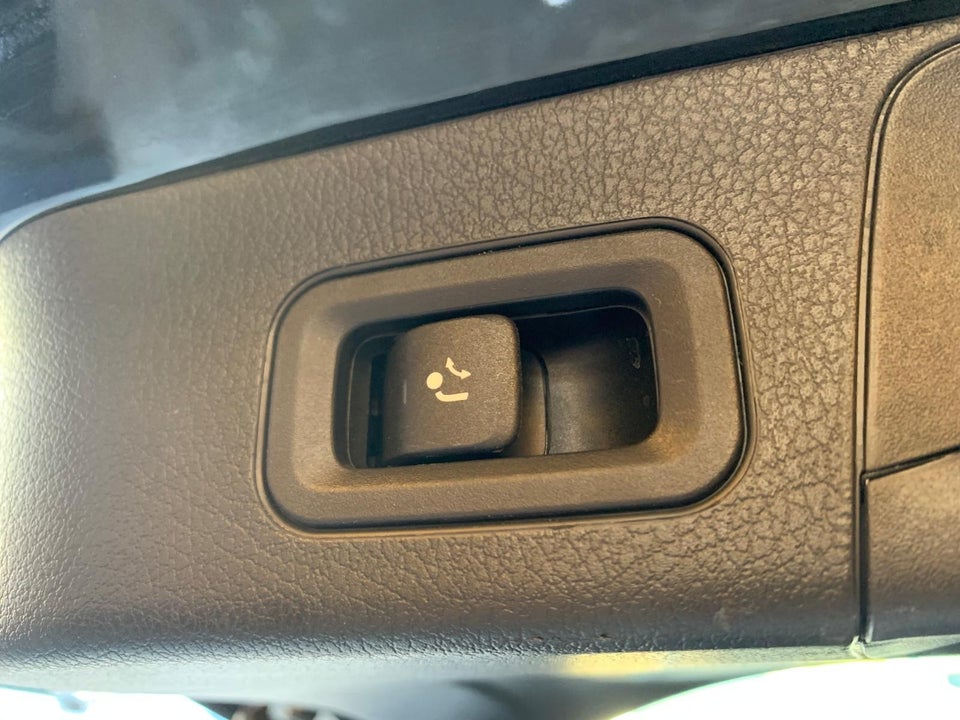 Mercedes GLB200 1,3 Progressive aut. 5d