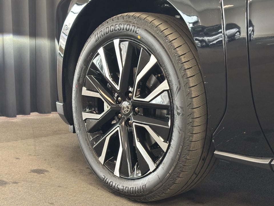 Toyota bZ4X 73 Executive 5d