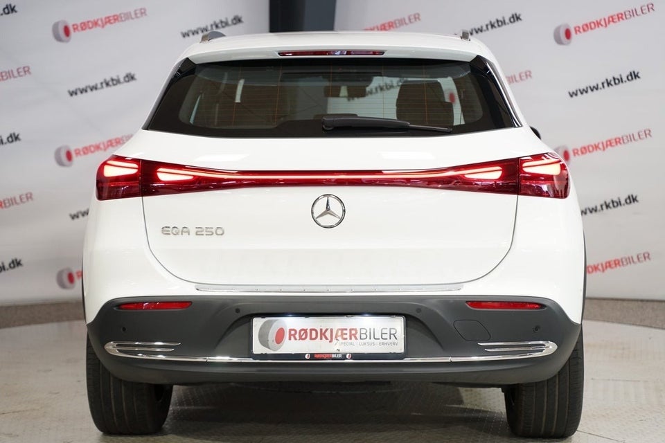 Mercedes EQA250 Progressive 5d