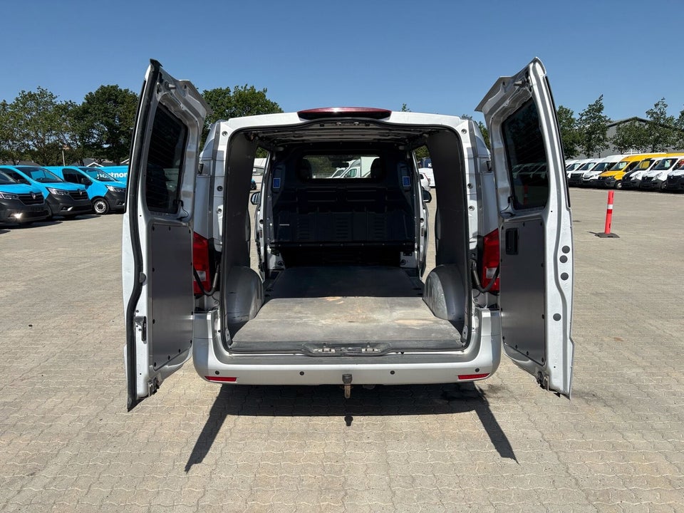 Mercedes Vito 116 2,0 CDi Complete aut. XL RWD