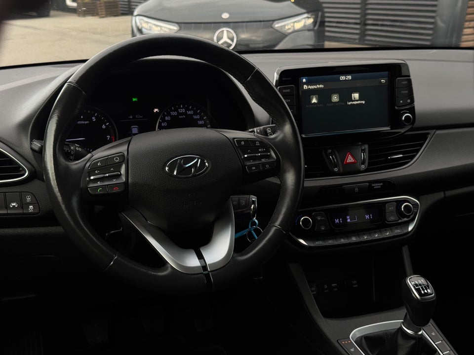 Hyundai i30 1,0 T-GDi Life Komfort 5d