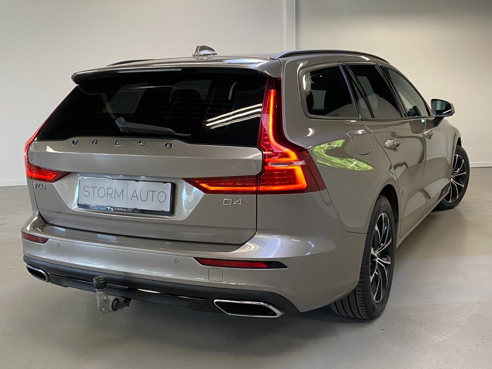 Volvo V60 2,0 D4 190 Momentum aut. 5d