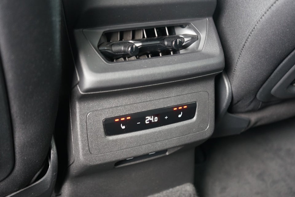 Audi Q6 e-tron S-line performance 5d
