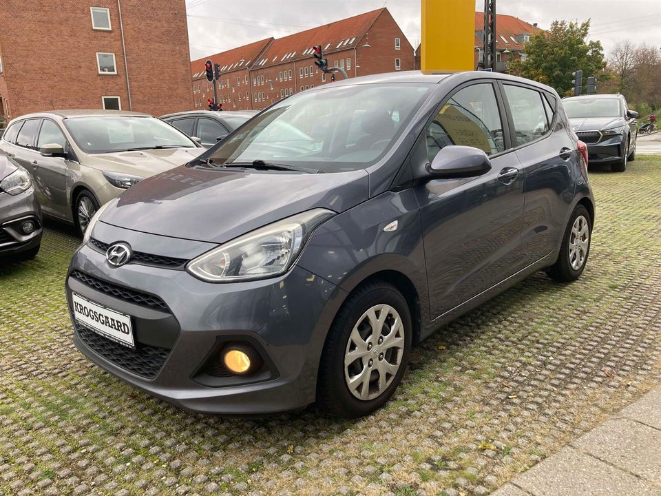 Hyundai i10 1,25 Go Air+ 5d