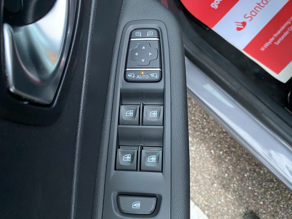 Renault Captur 0,9 TCe 90 Zen 5d