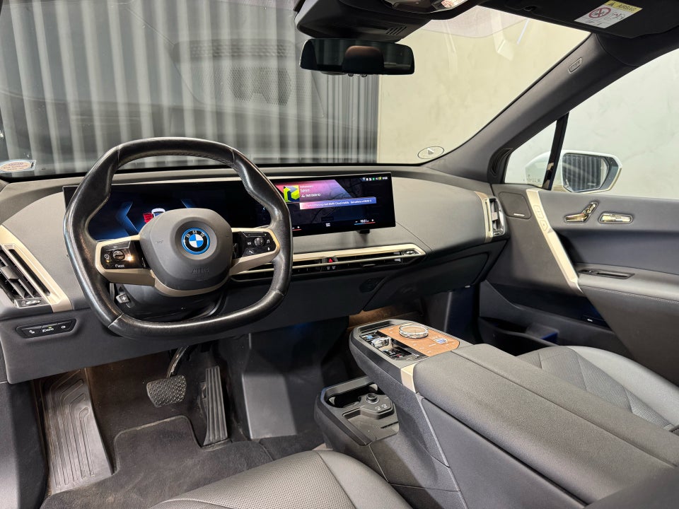 BMW iX xDrive50 5d