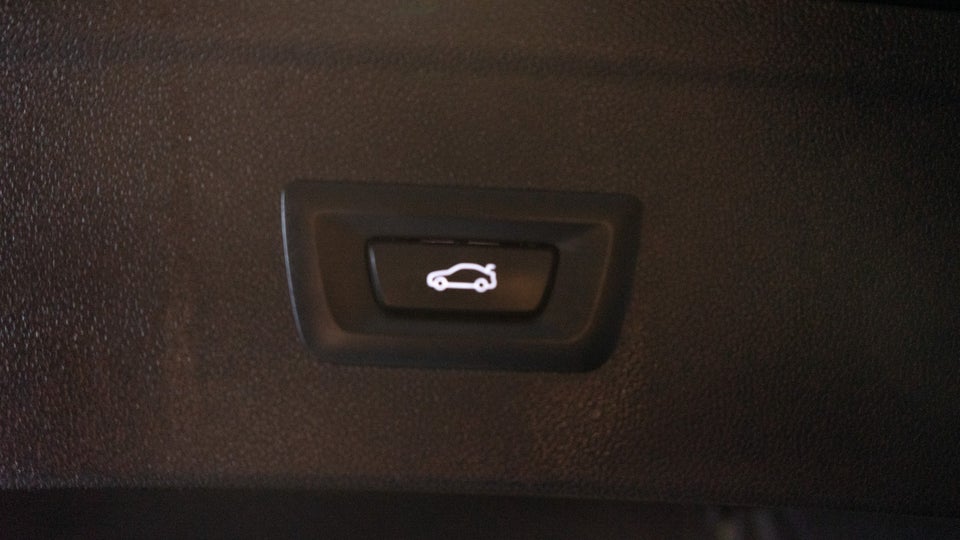 BMW iX xDrive40 Sport 5d