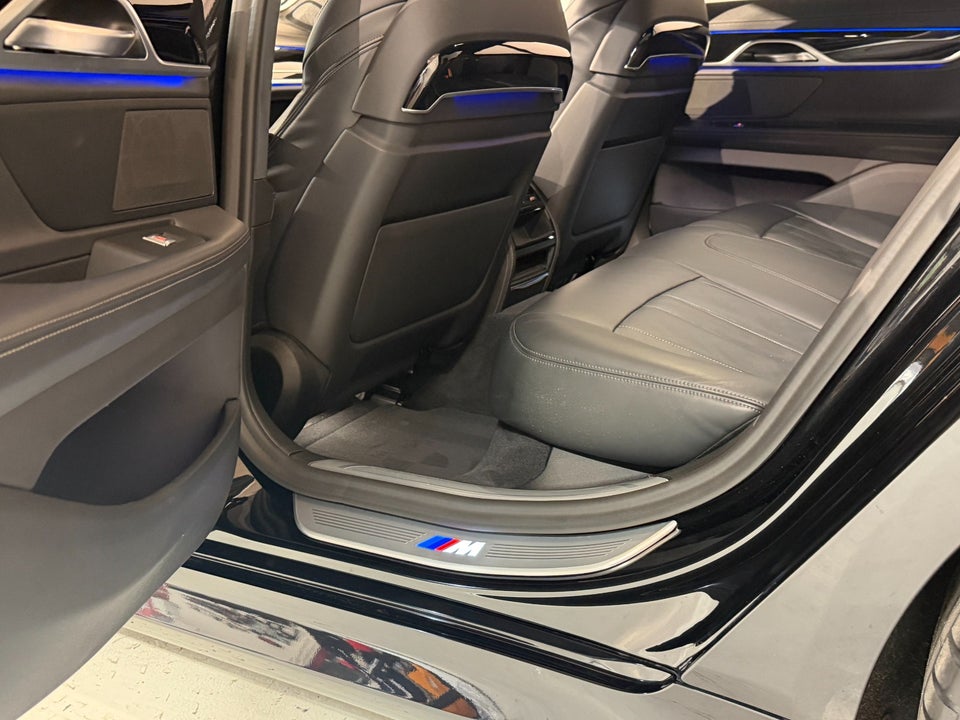 BMW 745e 3,0 Connected aut. 4d
